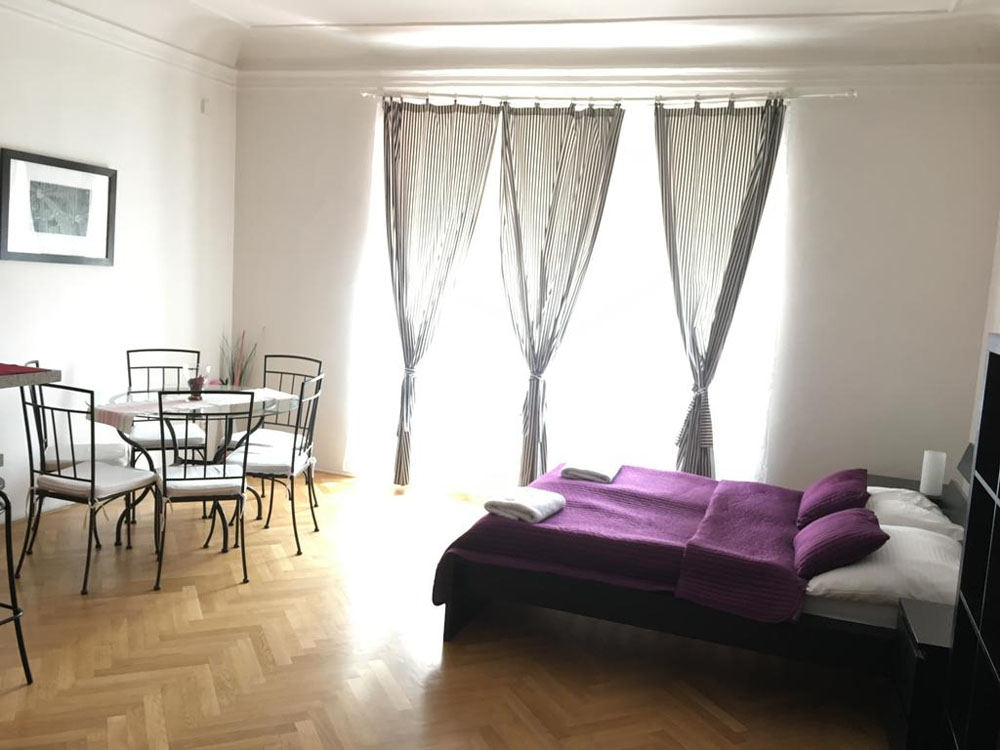 Charles Bridge Apartments